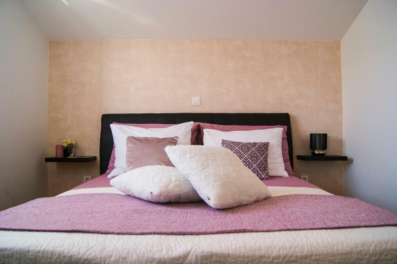 Apartments Tony Biograd Na Moru Exterior photo