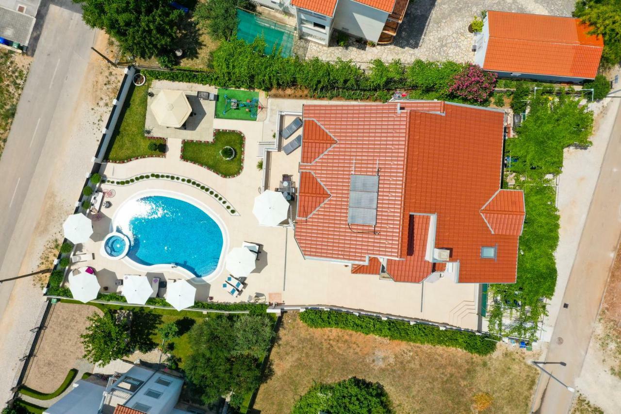 Apartments Tony Biograd Na Moru Exterior photo